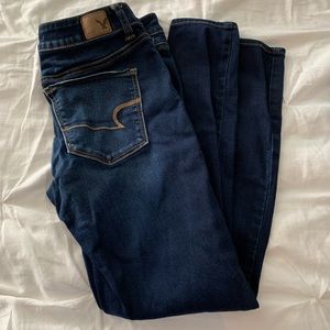 American Eagle Skinny’s Super Stretch size 8